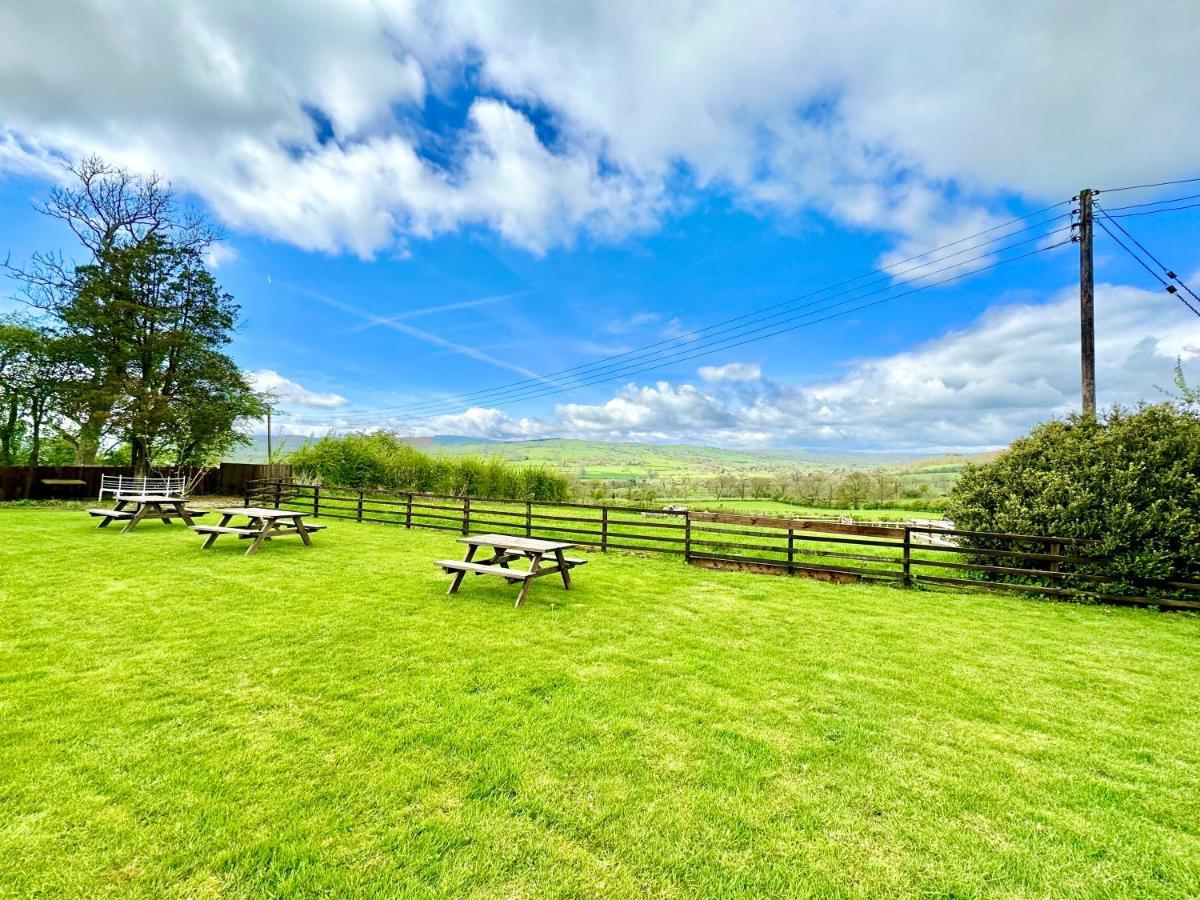 Greendale Teahouse And Rooms Chatburn Exteriér fotografie